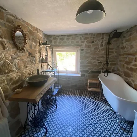 Ta Petrina Selishte (Smolyan)